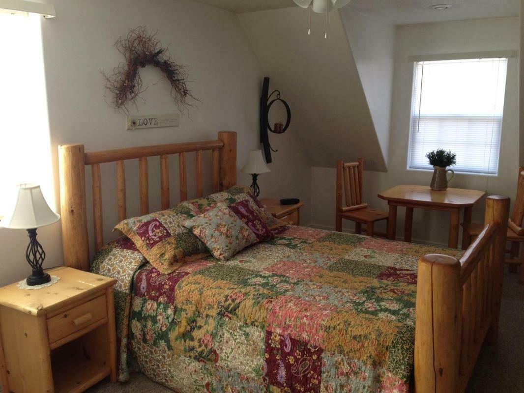 Bullberry Inn Bed & Breakfast Tropic Extérieur photo